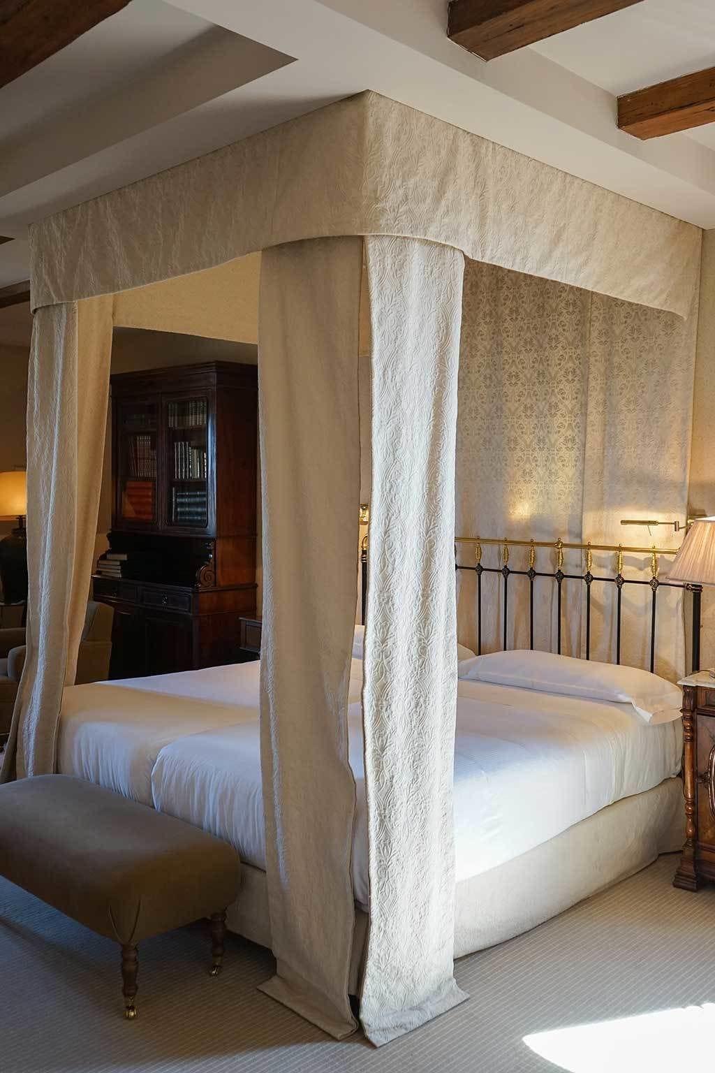 Hotel Landa Burgo Exterior foto A room at the hotel