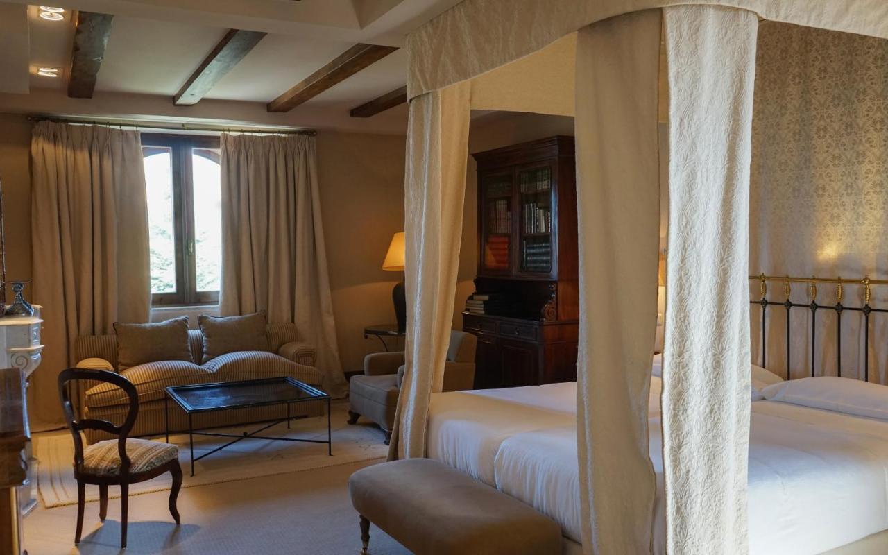 Hotel Landa Burgo Exterior foto A room at the hotel